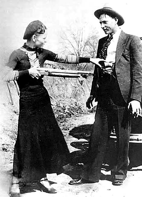 Topic: 8 Famous Criminals Episode 1 (Bonnie and Clyde)Highlight: Bonnie and Clyde were an American criminal couple. They are believed to have murdered at least nine police officer and four civilians.A Thread #8FamousCriminals