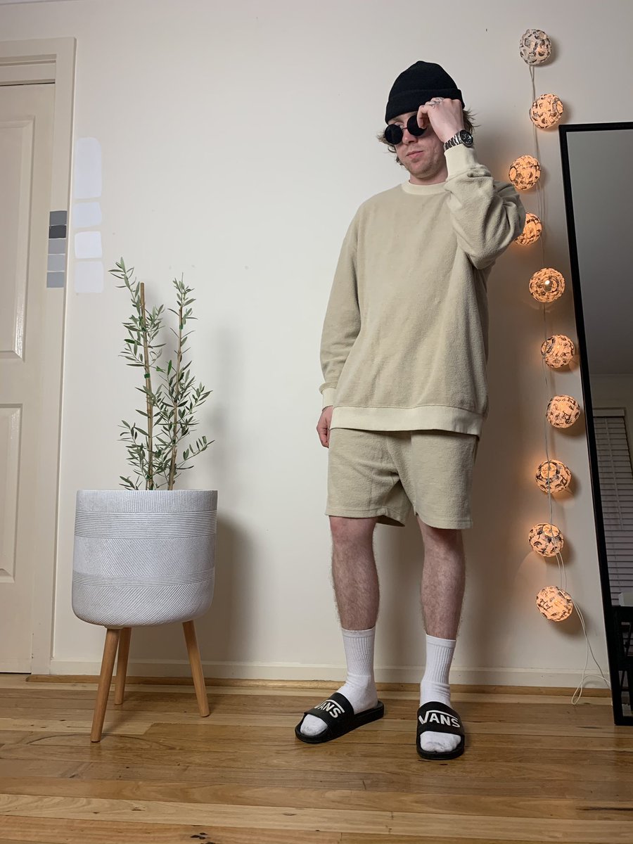 w1cey's tweet photo. The beige assassin 🤺 #instagramseenitfirst https://t.co/MU6dZKr3G4