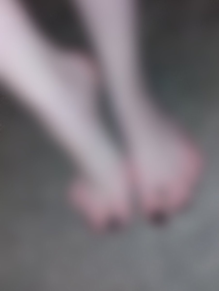 solecutee's tweet photo. Dm to buy your own personal feet pics! 

 #feet #ilovefeet #feetpic #feetpics #isellfeetpics #ibuyfeetpics #paypal #paypig #soles #ipayforfeetpics https://t.co/IMHcxWx9ja