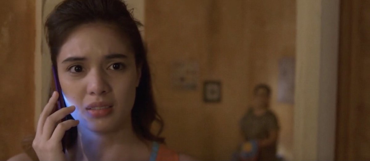 michkocuties's tweet photo. “Nasan ka?”
I love this parallel. Sa una heartbroken si Angge at tinatawagin si Otep para sa comfort. Ngayon na realize siya na si Otep yung lalake she’s in love with all along. #BUconfession #AnggEp @MichelleVito https://t.co/cNuZlAm4Uz