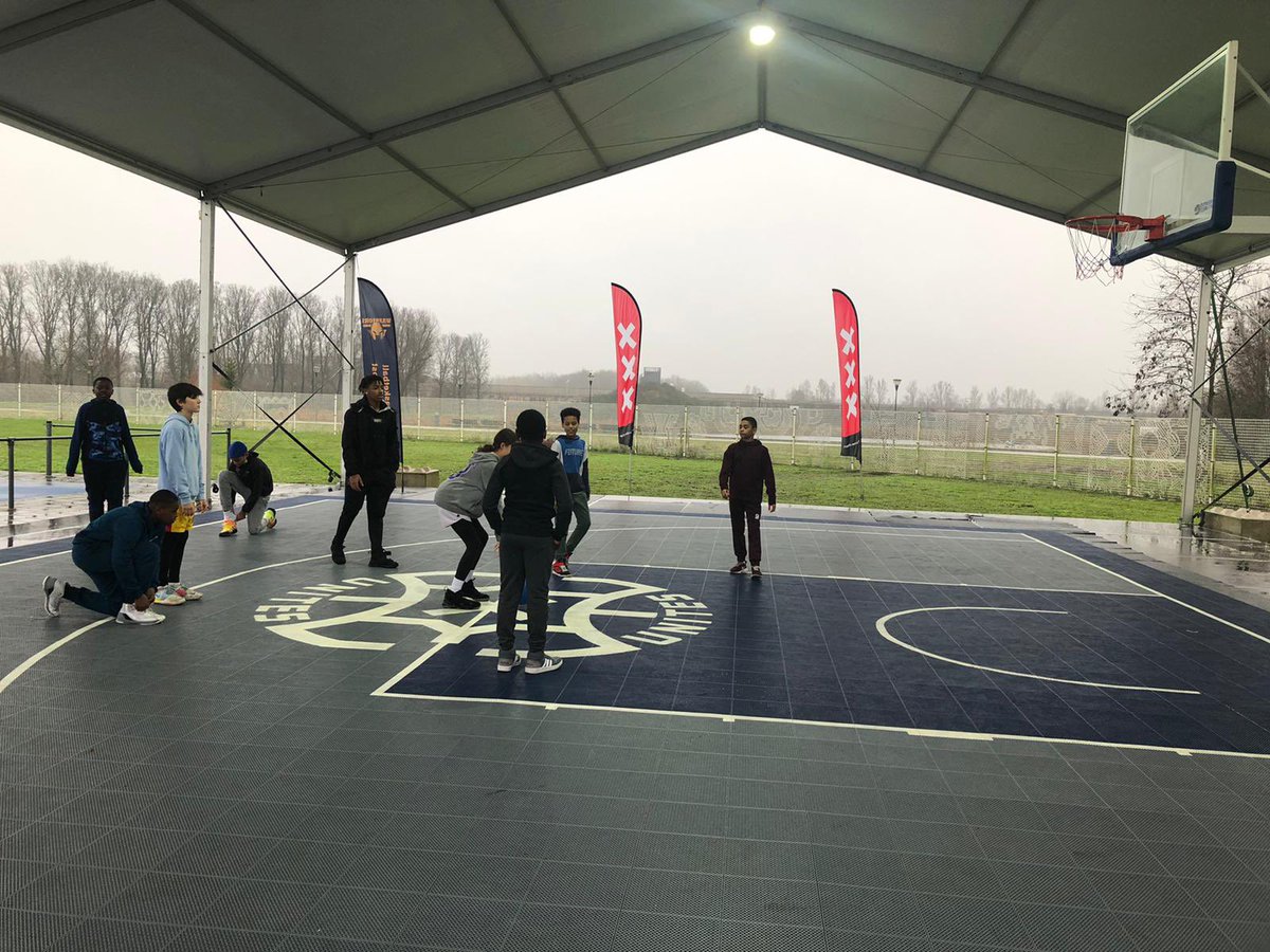 3X3 UNITES tweet media