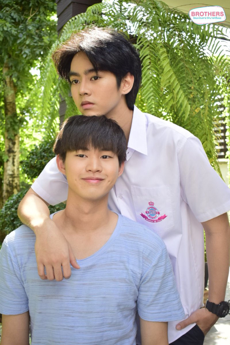 🤟ไม่รู้จะคิดถึงใคร 
ไหนมีใครคิดถึงน้องปราบน้องชลกันบ้างมั้ย....
🔻🔻🔻🔻🔻🔻🔻🔻🔻🔻🔻
#โฟล์คภู #ปราบชล #โฟล์คBrothers
#ภูBrothers #Brothersรักนะน้องชายรักนายครับผม #Brothers #รักนะน้องชายรักนายครับผม #ช่องวัน31 #one31 #lineTV #LINETVoriginal