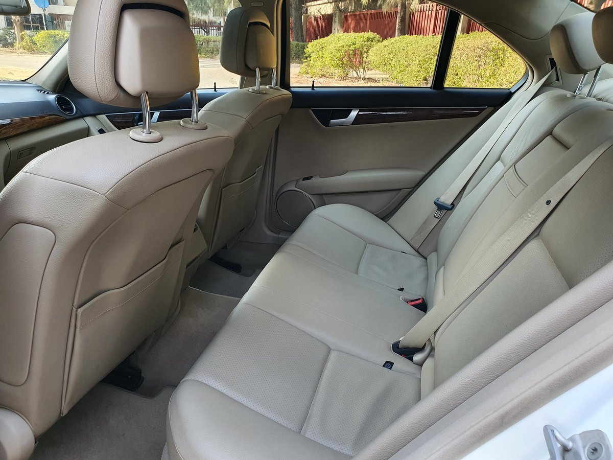spiffedautos's tweet photo. Foreign Used 2013 Mercedes-Benz C300 4Matic in excellent condition
.
Location : Abuja
Price : 6.5M
Duty fully paid ✅✅✅
.
For Enquiries DM or WhatsApp /call 08130601236
.
#spiffedautos #dreamitdriveit #german #c3004matic #mbusa #abujabusiness #abujabiggirls #portharcourthawties https://t.co/rTXUBSycBR