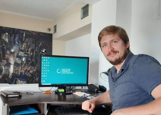 📖For the first #YENESIStory of 2021 Sevastianos from Greece 🇬🇷shares his experience with us and tells us how YENESIS helped him figure out his vision and what his next steps will be. 
Read his full story here 👉 yenesis.eu/testimonials/