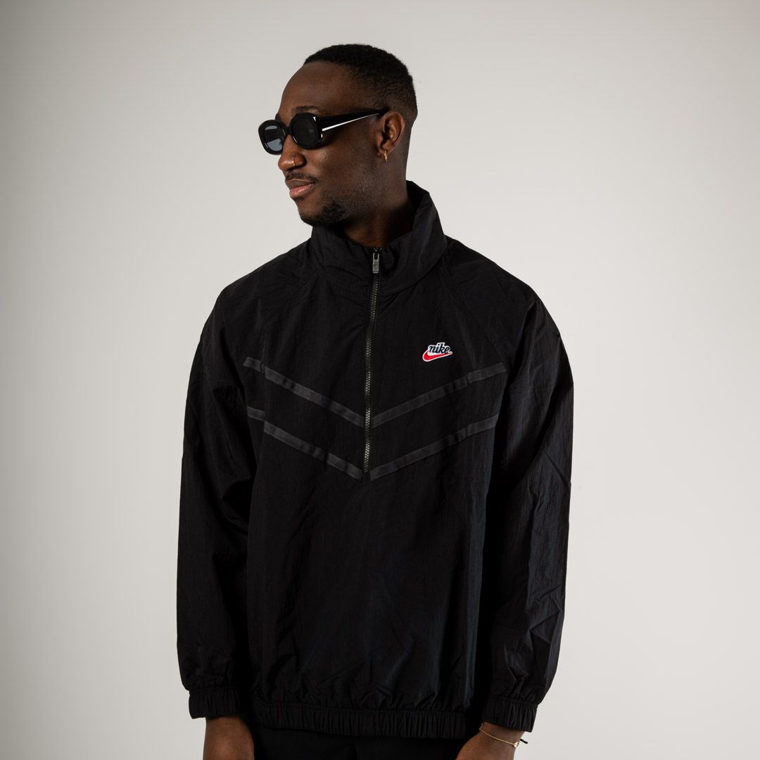 nike heritage half zip jacket