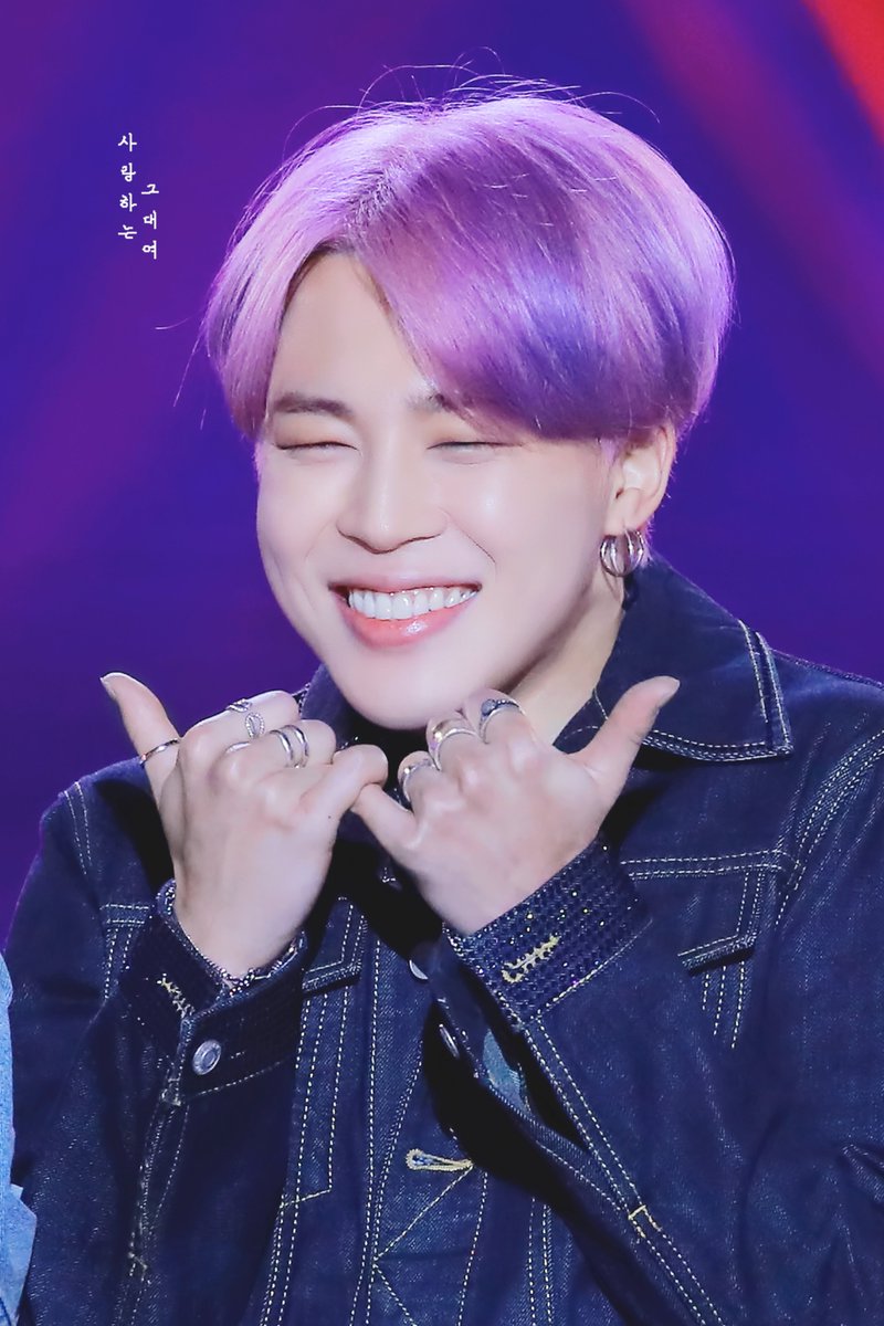 myloverjimin's tweet photo. 🤙🤙🤙💕
#지민 #JIMIN #BTS #방탄소년단 @BTS_twt 190115 https://t.co/xAJgDBWxgg