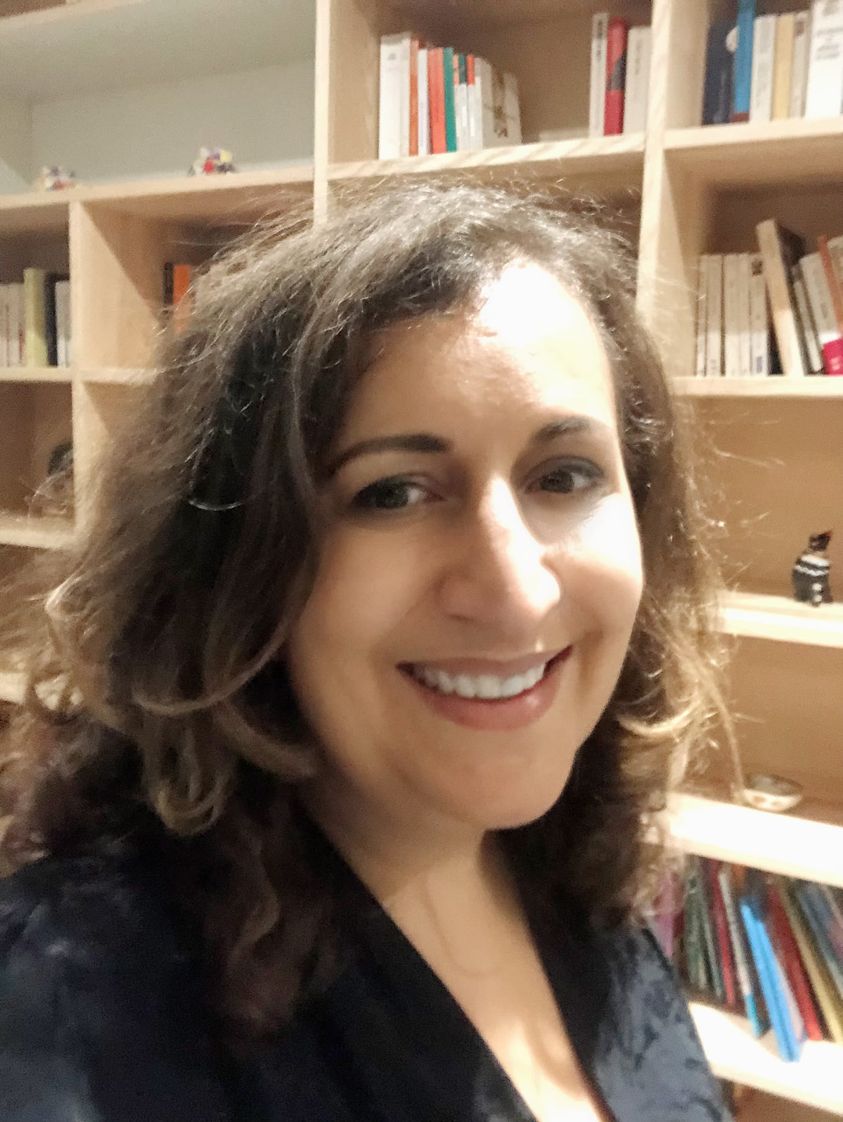 CmyNEWme's tweet photo. "Tous les parcours ne se ressemblent pas. C'est le mien et j'espère que vous aimerez partager ce moment chaleureux et personnel avec moi." - Luz dAns, #CancerBloomer et fondatrice de @CmyNEWme, dans le #podcast "Journeys" de @MichaelBieder https://t.co/N2UvvXjrGB https://t.co/Eec4hCKbPZ