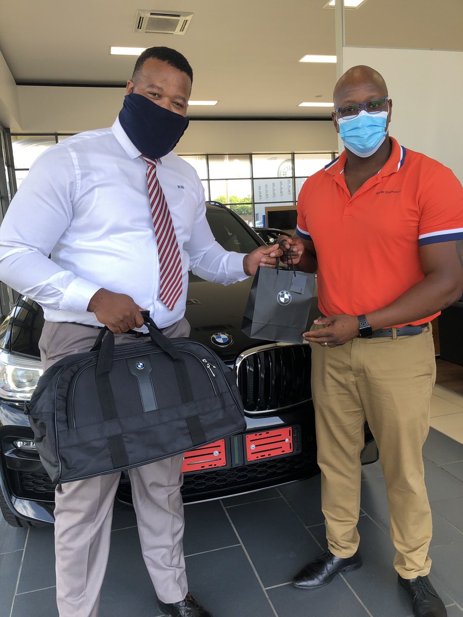 ACNkatu's tweet photo. Handling Corporate sales this morning. Not only individuals, companies and fleet too. Get in touch and letβs create a unique vehicle solution for your business. #LetsDoTheDeal π§anda.nkatu@supertechgroup.co.za #BMWEastLondon https://t.co/NYqRjk7cCC