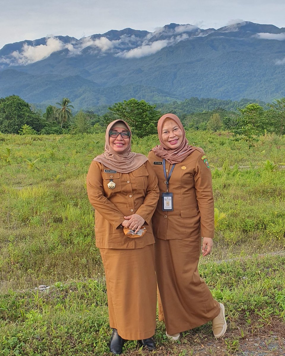 UrdaHurasan's tweet photo. Kemarin https://t.co/iLhpF4UTem