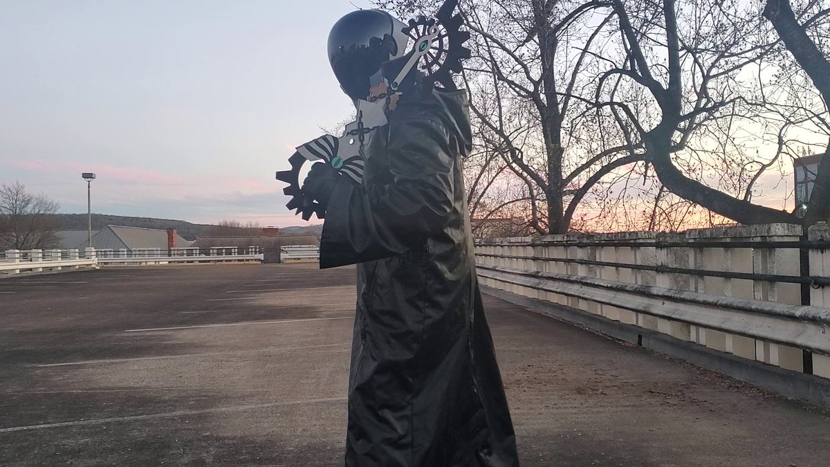 DVberrytan's tweet photo. Don't just come to me when its convenient. Or is that what you call friendship in your tiny world
#vanitas #kingdomhearts3cosplay #friendslove #cosplayfun #vanitascosplay #keybladewielder https://t.co/t4tnldPJLT