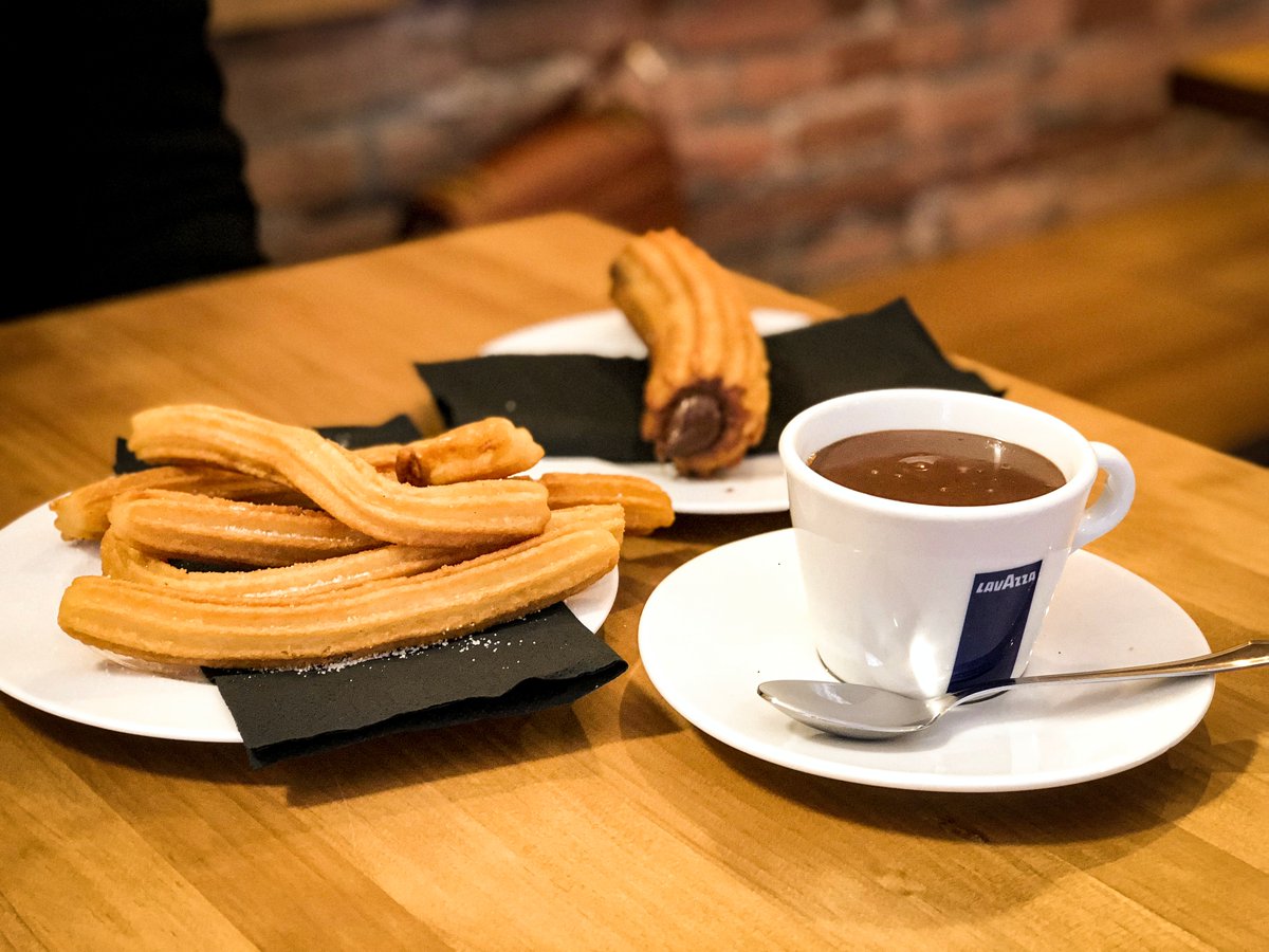 PGRelocation's tweet image. Con este clima ⛄ a desayunar churros con chocolate🍫 para mantenernos calentitos.

Desde #PGR les deseamos un feliz fin de semana.

#relocation #España #Madrid #Barcelona #nacionalidad #inmigracion #mudanza #moving #expat #NIE #TIE #DNI #arraigo #familiarcomunitario #visado