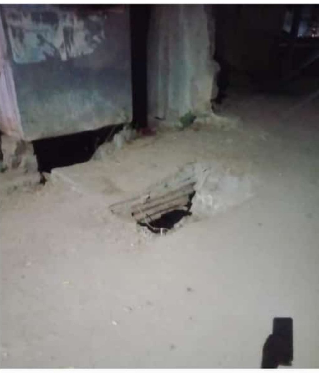 KorutlaI's tweet photo. @MC_Korutla @Vidyasagarrao_K infront CIVIL hospital korutla college ground entrance please be rectify before any incident rectify ASAP @roadtransportie @korutla @korutla @nitin_gadkari @KTRTRS https://t.co/ds3Qgq1DAs