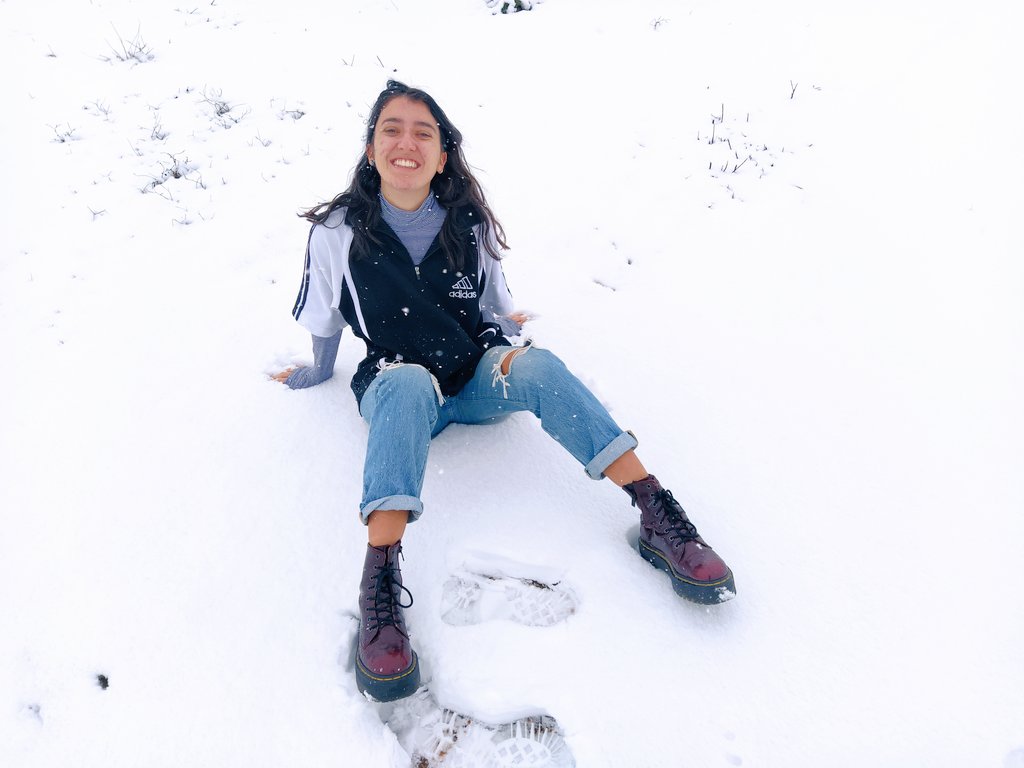 Esta soy yo en la nieve pasando menos frío que en el piso de elx 
<a href="/jennifer__mz/">Jennifer</a> 
<a href="/Silvia_Pastrana/">Silvia</a> (prepárate)