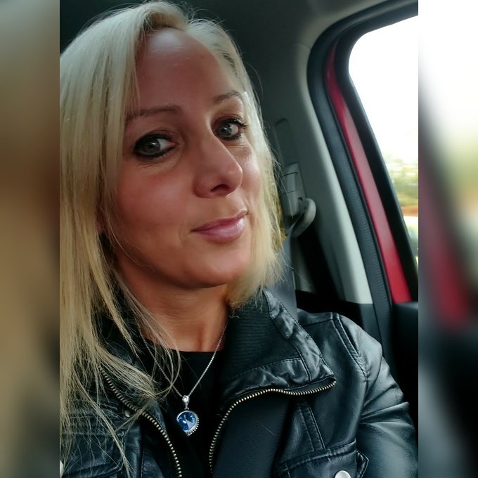 Selfie f&uuml;r euch   Schau doch mal auf meiner brandneuen Seite vorbei jede Menge Bonus Tage  https://t<a href="/tag/selfie"class="tags"><span>#selfie</span></a><a href="/tag/follow"class="tags"><span>#follow</span></a><a href="/tag/girl"class="tags"><span>#girl</span></a><a href="/tag/like"class="tags"><span>#like</span></a><a href="/tag/girlpower"class="tags"><span>#girlpower</span></a><a href="/tag/rt"class="tags"><span>#rt</span></a><a href="/tag/retweet"class="tags"><span>#retweet</span></a>