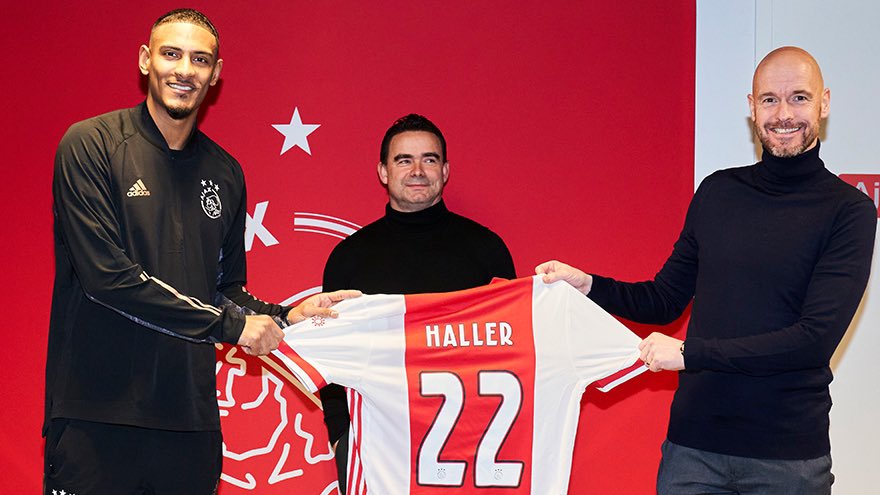 DeadlineDayLive's tweet photo. 📝 DEAL DONE: Ajax have signed Sebastian Haller from West Ham for €22.5m on a four-and-a-half year contract. (Source: @AFCAjax) https://t.co/pzAlCeN6BA