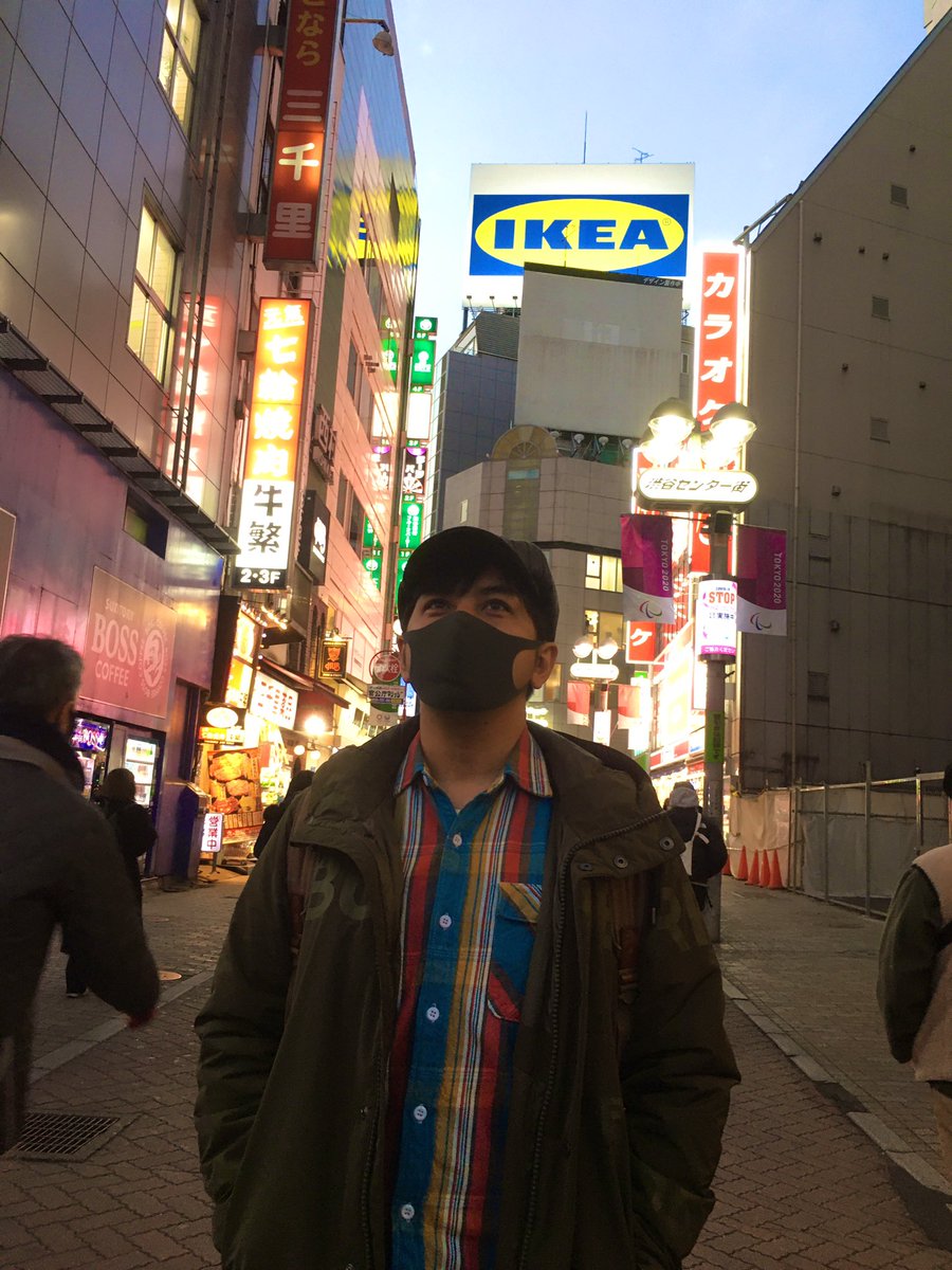 長谷川優貴 クレオパトラ エンニュイ Chara De على تويتر 同期の芸人のllr伊藤さんと無限大ホールで打ち合わせでした 7年ぶりくらいに無限大ホールに入りました 昔のバイト先に行った感覚だった 作家の山田さんと久々に話せて嬉しかったし 支配人の西尾さんにも