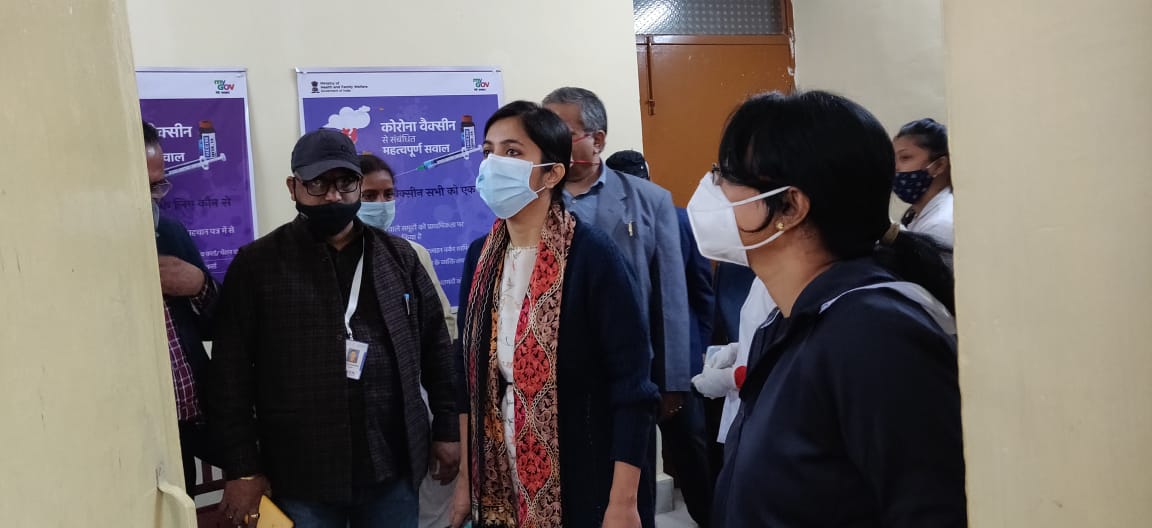 BiharRoutine's tweet photo. Dry run for COVID-19 vaccination  was conducted in at least three sessions sites in all the districts of Bihar and was extensively monitored @DrNKSinha1 @MoHFW_INDIA @BiharHealthDept @LovingVaccines @UNICEFIndia @UNDP_India 
#VaccineWorks
#BiharFightsCorona https://t.co/QwGMqv7VAl