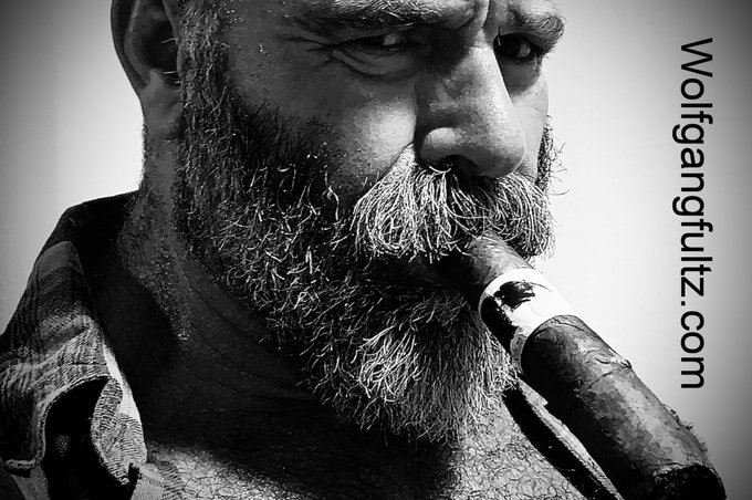 Who’s your fucking Daddy? #cigar #hairyman #mustache #beardeddaddy #beardedbeauties #fuck #hairyhomo
