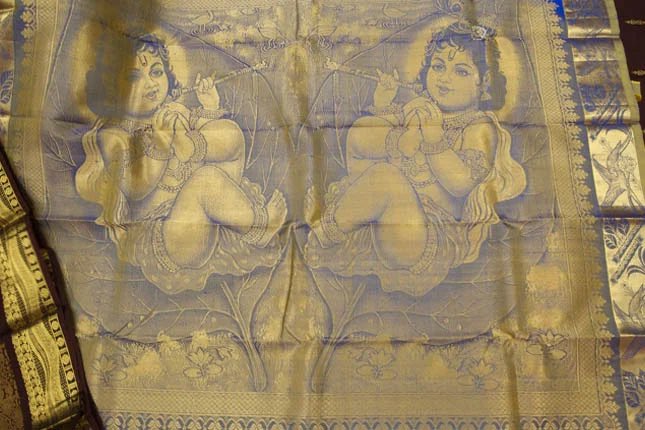 KANCHIPURAM SILKIt is said that that the Kanchi silk weavers are descendants of Rishi Markanda. They are considered to be the master weaver for the Devas themselves. It was during the reign of Krishna Devaraya (Vijayanagara Empire) that the art really took off.  @twttdc