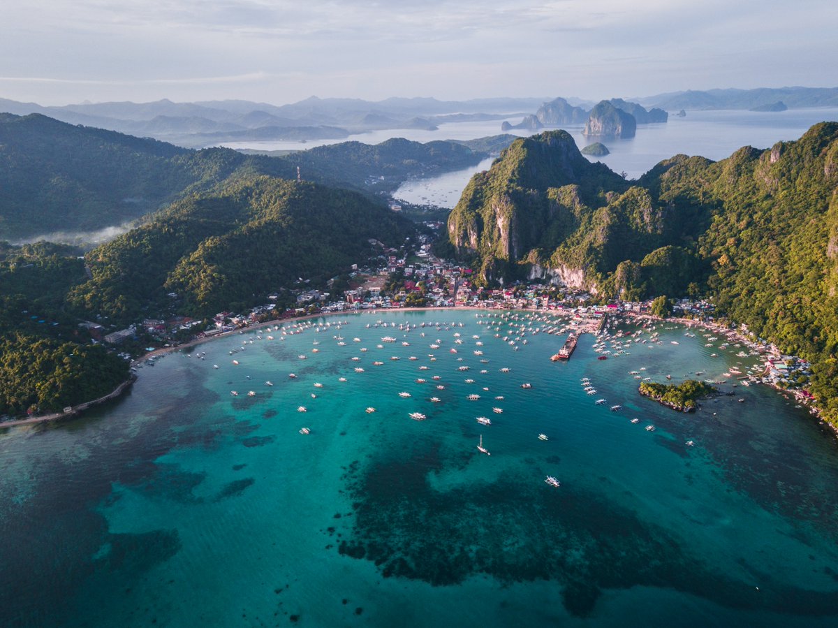 graeme_SELBL's tweet photo. Filipino, a standardized version of the Tagalog language, is the national language of the Philippines, and one of its two official languages, the other being English. It’s estimated that 40% of words used have Spanish roots. #languagefacts #factfriday # https://t.co/a3O6mczvVr