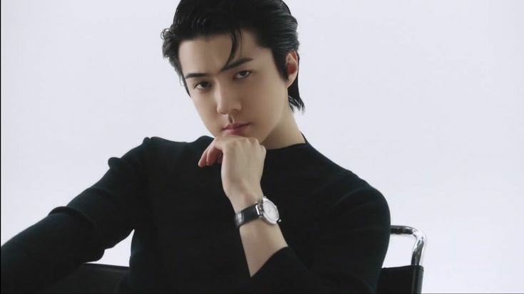 xunsolo's tweet photo. 2020 SEHUN WAS THE ULTIMATE SERVE. https://t.co/7wkPsy5wXb