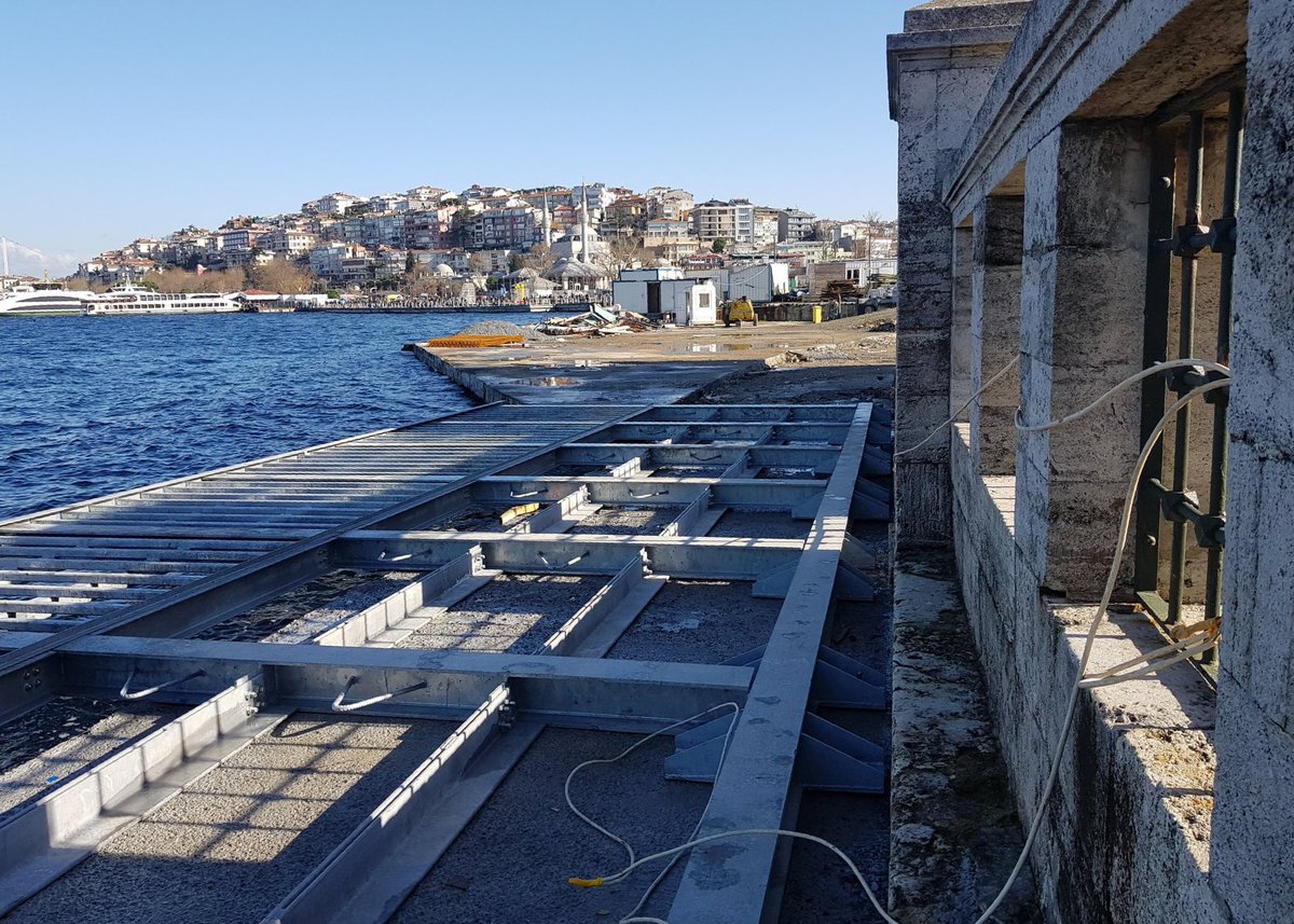 Şemsi Paşa Camii’ni denizden koparmayın!..

#ŞemsiPaşaCamiineDokunma