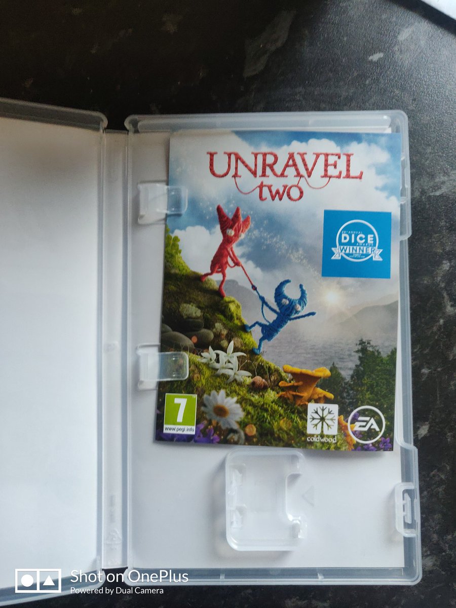 IngreyMike's tweet photo. So I normally don't have problems with @Cex but last week I ordered burnout paradise remastered on the switch just had it come today and I received just a case nice job 👍 https://t.co/ib9yGuvYQJ