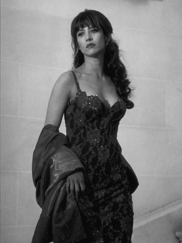 The Fan-Voted 18th Best Bond Film: THE WORLD IS NOT ENOUGH # of 1st place votes: 5 (.6%)# of last place votes: 28 (3.2%)This is Pierce’s fan-voted 3rd best film. Adjusted box office ranking: 18thP:  https://www.thunderballs.org&nbsp;