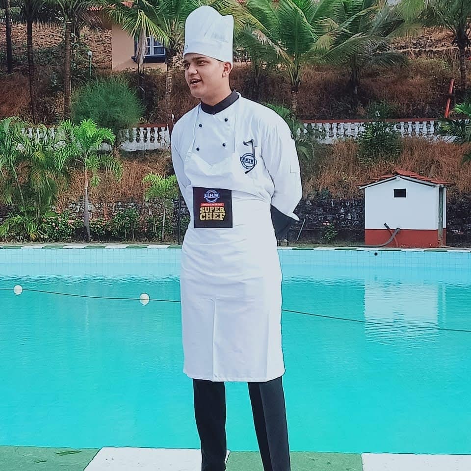 delhi_iihm's tweet photo. IIHM Super Chef 2020- Gnocchi pasta in fish reduction with lemon butter sauce and pan seered snapper prepared by Jay Bhaskar Shelke from IIHM Pune 
#IIHMVirtualSession #iihmhotelschool #best3years #IIHMVirtualSession @IIHMHOTELSCHOOL @iihmpune @subornobose @AADirIIHMDELHI https://t.co/xIrQL559VP