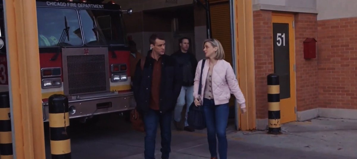 8x13 - A Chicago Welcome (part two)