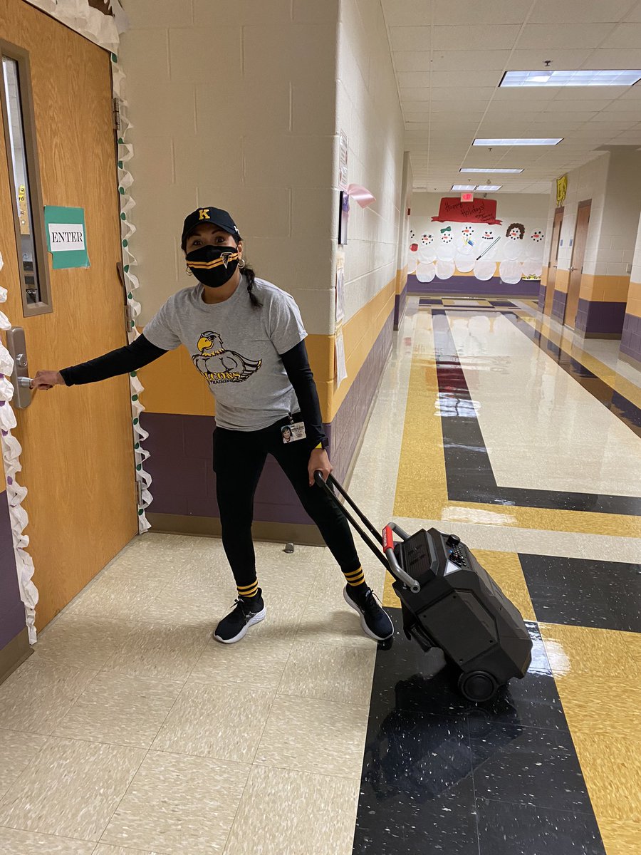 KMSSci's tweet photo. Ms. Rubio bringing her speaker of happiness to classrooms this morning! #thefalconway #krueger #neisd #ksat360 #rootedkrueger #kruegerms @PRINCIPALRUBIO https://t.co/kuhHcqz6SU