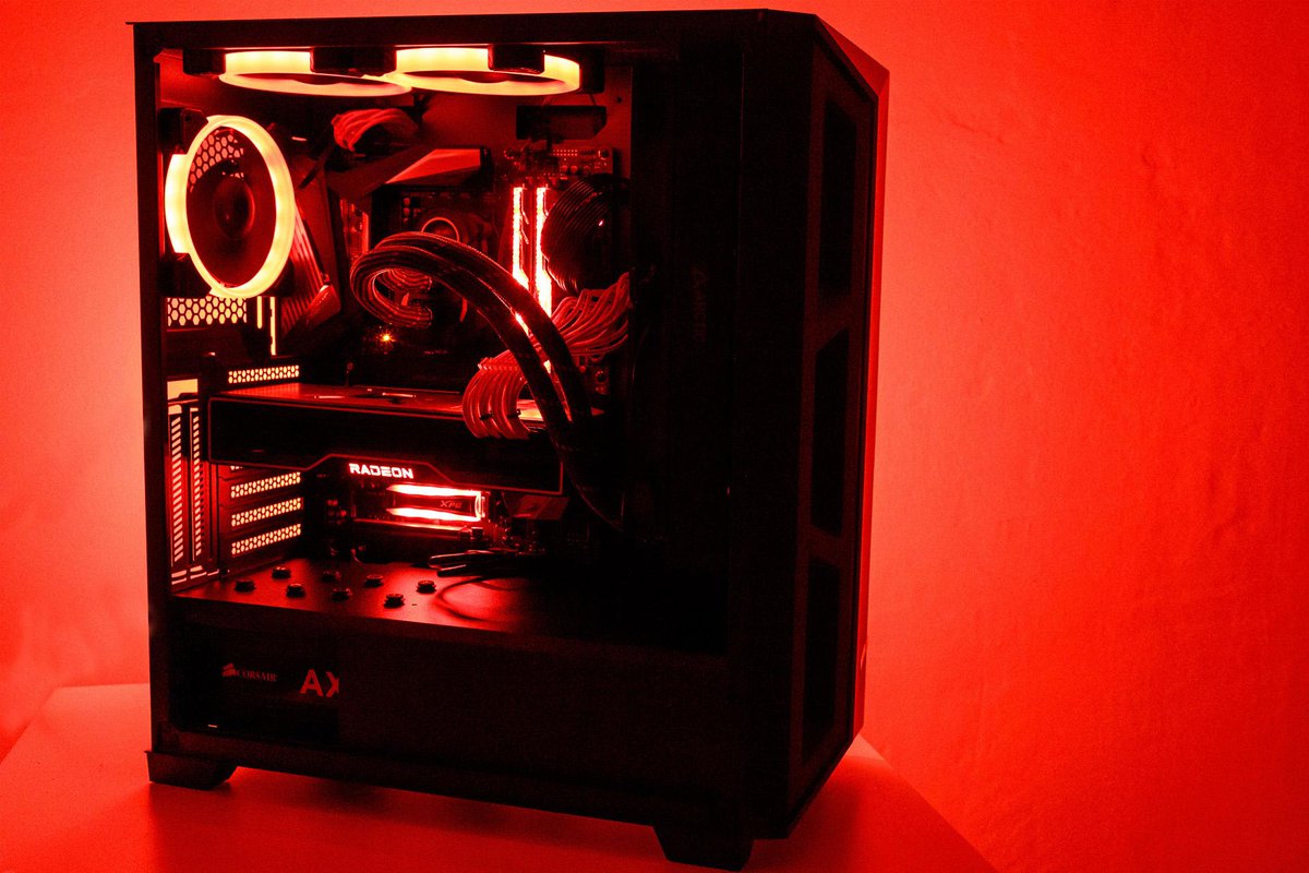 AMD_UK's tweet photo. Our first #RedRigFriday of 2021!

From @SteDiGaming featuring our @AMDRyzen 9 5900X &amp; @Radeon RX 6800 XT, on the @AORUS_UK X570 Master, w/ memory from @gskillgaming &amp; storage from @ADATAUK all in the @COUGAROFFICIAL DarkBlader X5 RGB

Check them out: https://t.co/EyY64i2Zr1 https://t.co/Yq7qZwnR9G