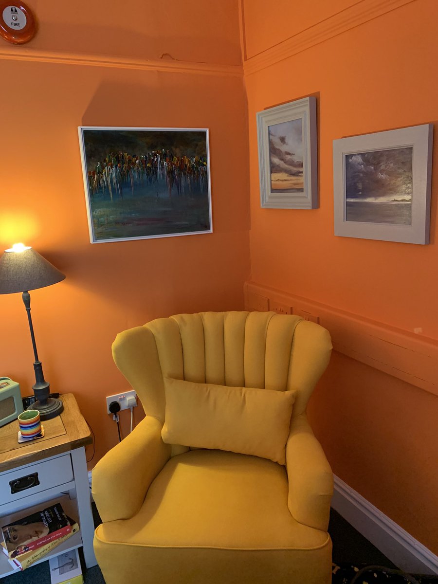 SaraMcKeeFRSA's tweet photo. Getting ready with The Chairman to share our thoughts on #ThinkinginColour from our new HQ @Number21Oriel next door to our gallery @LifeFullColour1 for the 1st #InclusiveEntrepreneur session on 2021 led by the indomitable @univinclusion See you soon! @MarketAccents @Glamsticks https://t.co/1ucNkTyY6L