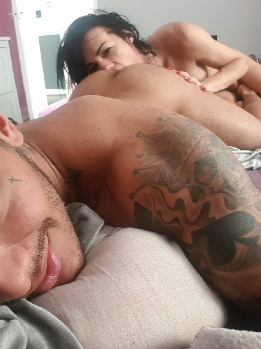 mexxistyles's tweet photo. https://t.co/fsQ4HIiCCX
Love getting my ass eaten out in, the morningπ what a way to start the day.π
#bootylicker #eatass #rimjobs #ts #trans500 #sitonmyface https://t.co/TzN56E5YJ3