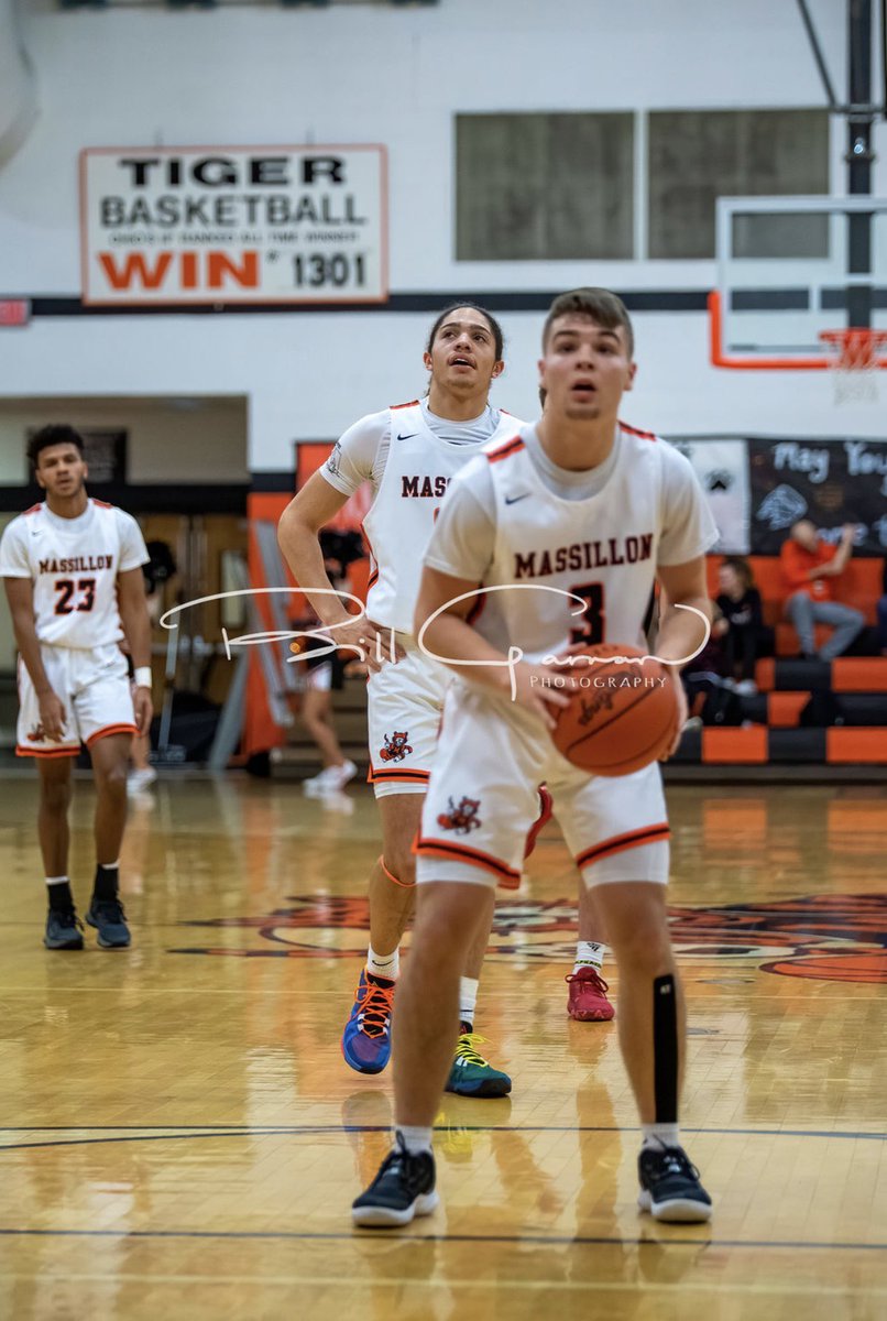 Doesn’t feel right not playing for your last game... but the memories last forever my brother 🤞🏽❤️ get one last W <a href="/J_Ball21/">Jayden Ballard</a>