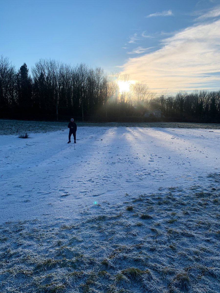 Arb_1992's tweet photo. Managed to talk my other half into today’s #DREaMNA lunchtime adventure! However, if he falls through the ice I’m not going after him 🧊 https://t.co/XtR4itTML3