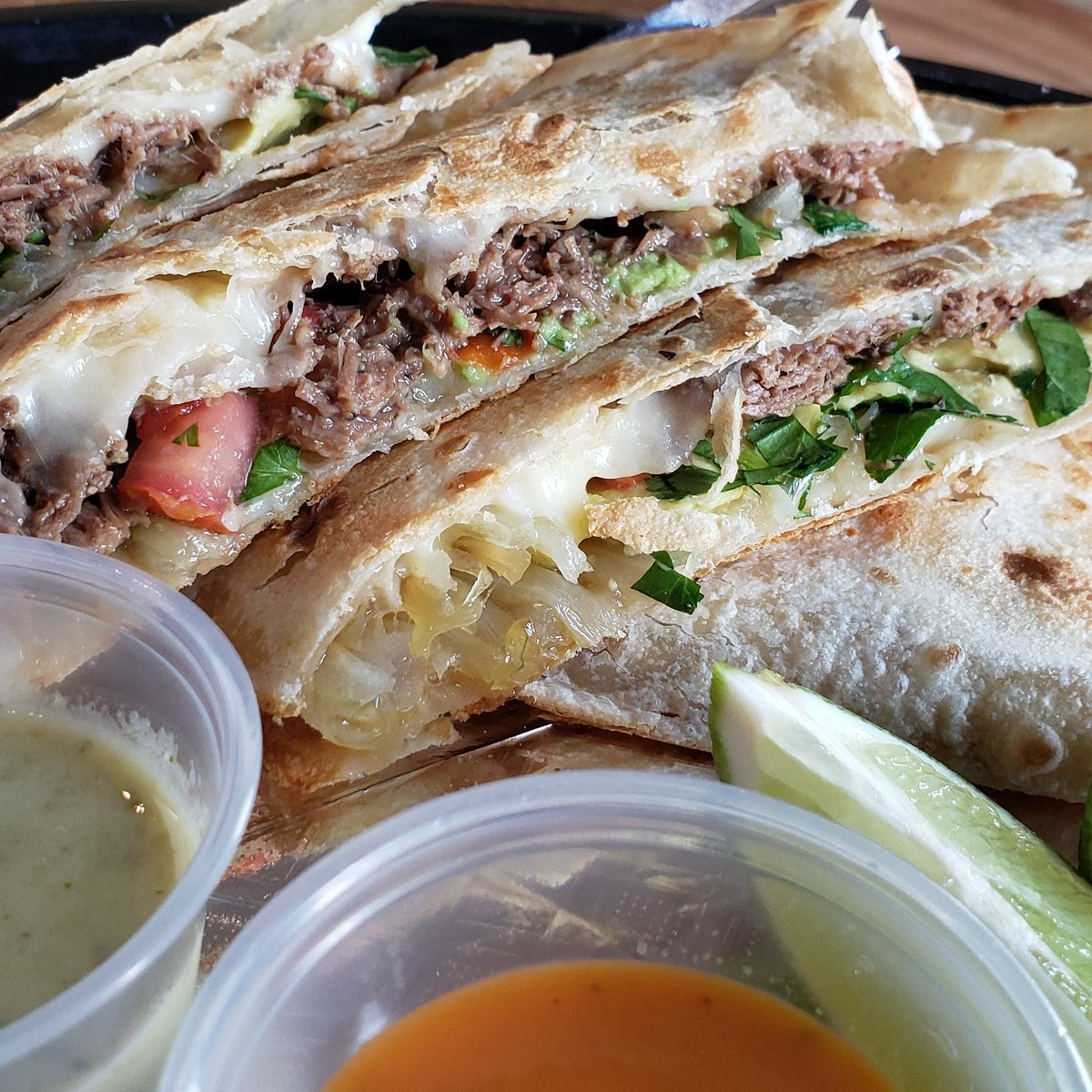 TacoCrave's tweet photo. Hello friends! It's #FirstFriday in #historicdowntownbryan , stop by #tacocravebcs and get you one of this #mouthwatering #quesadillas you earned it!
#TGIF #Aggies #aggieland #mexicanfood #besttacosintown #buildyourown https://t.co/KSWxEyFFze