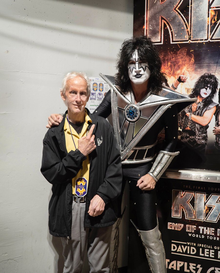 Happy b-day to my pal Robby Krieger of The Doors, always an honor to be in his presence! #TheDoors @rosshalfin photo 3/4/20