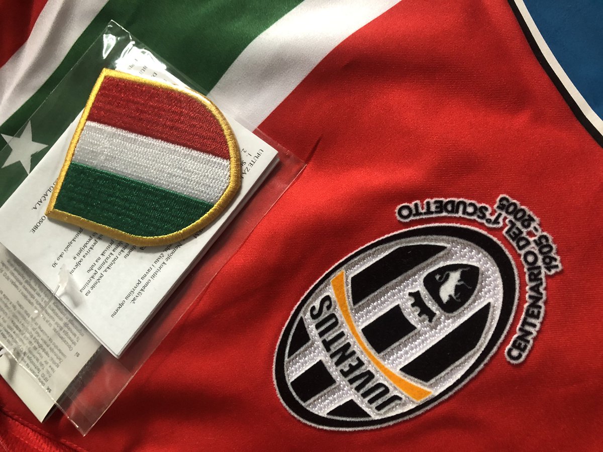 90sfootball's tweet photo. We've teamed up with @classicfkit to give away this BNWT Juventus 2005-06 Away Shirt (Size Medium) 😍

To enter:
➡️ Retweet this tweet
➡️ Follow @classicfkit 

Good luck! https://t.co/LWhfCjJ8ln