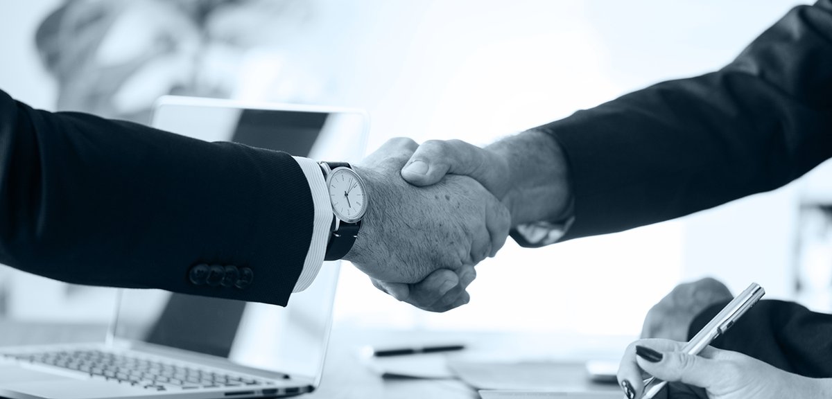 FlexibilityARG's tweet photo. Dos casos de éxito, de proveedores a partners.

En este blog, te contamos cómo funciona nuestro programa de partners con dos ejemplos concretos: Artekium Technology Studio y @transportsys.

Nota ➔ https://t.co/7wWy5xdhUJ

#Fintech #Partnership #BancaDigital https://t.co/Hh3OLfuqxr