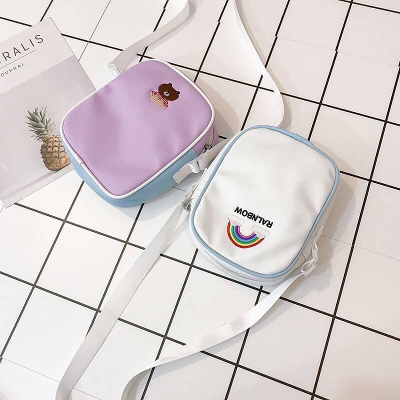 nonewz_'s tweet photo. (-)ส่งใบละ (1)(6)(5)บาท🍊🍊🍊🍊🍊
🌈👜กระเป๋าสะพายข้างปักลายน่ารัก
 **ขนาด: 
กว้างฐาน :  16cm สูง : 20cm หนา  6cm 
น้ำหนัก :  0.17kg.
สาย : ถอดไม่ได้
วัสดุ :PU
ความยาวสาย :  120cm สุดสาย
มี4สีให้เลือก : ดำ/ม่วง/ชมพู/ฟ้า https://t.co/tMs9GdrVjl