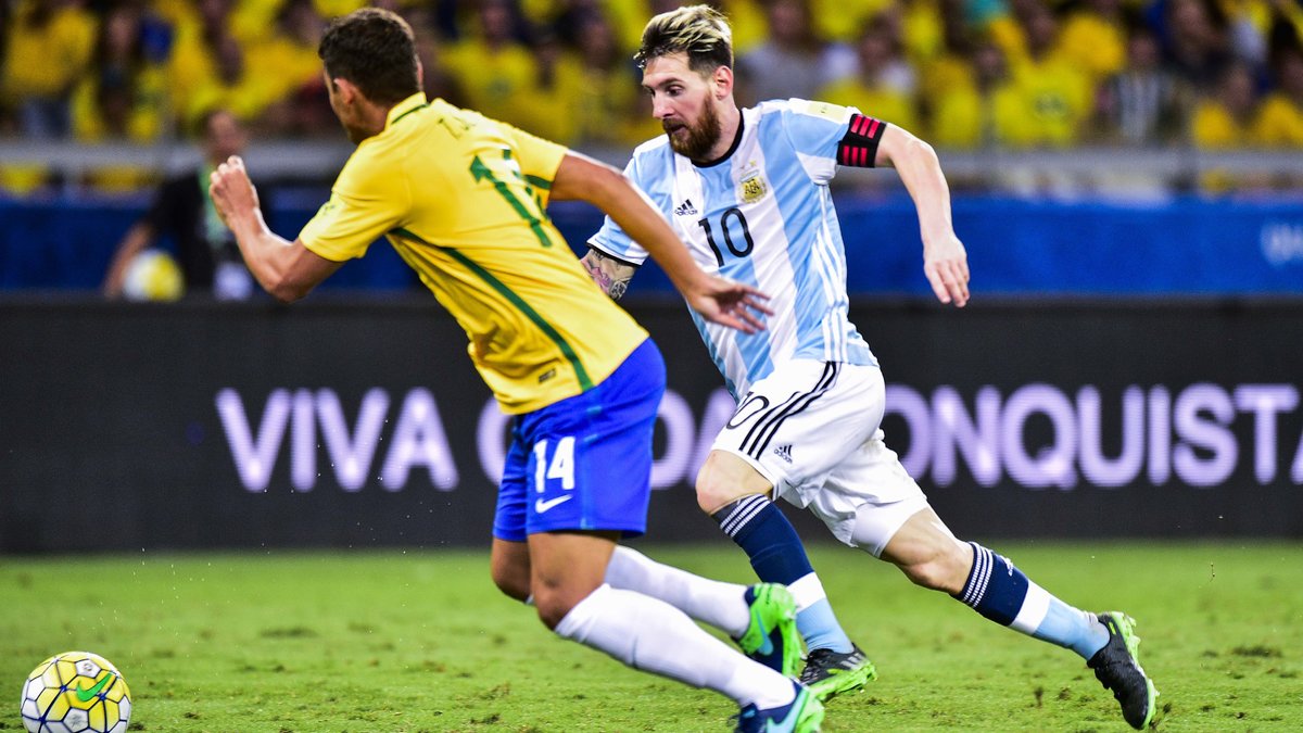 BarcaWorldwide's tweet photo. 🗣️ Thiago Silva: "Lionel Messi is the Greatest in History." https://t.co/0cDZdvPJM0