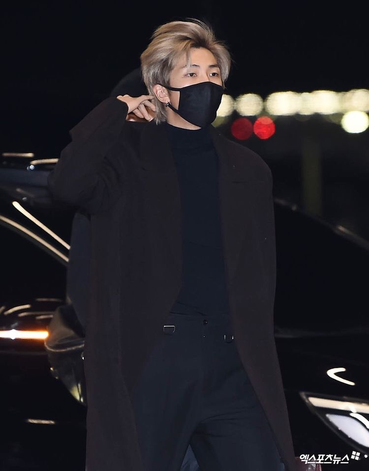 Namjoon’s airport fashion — a thread