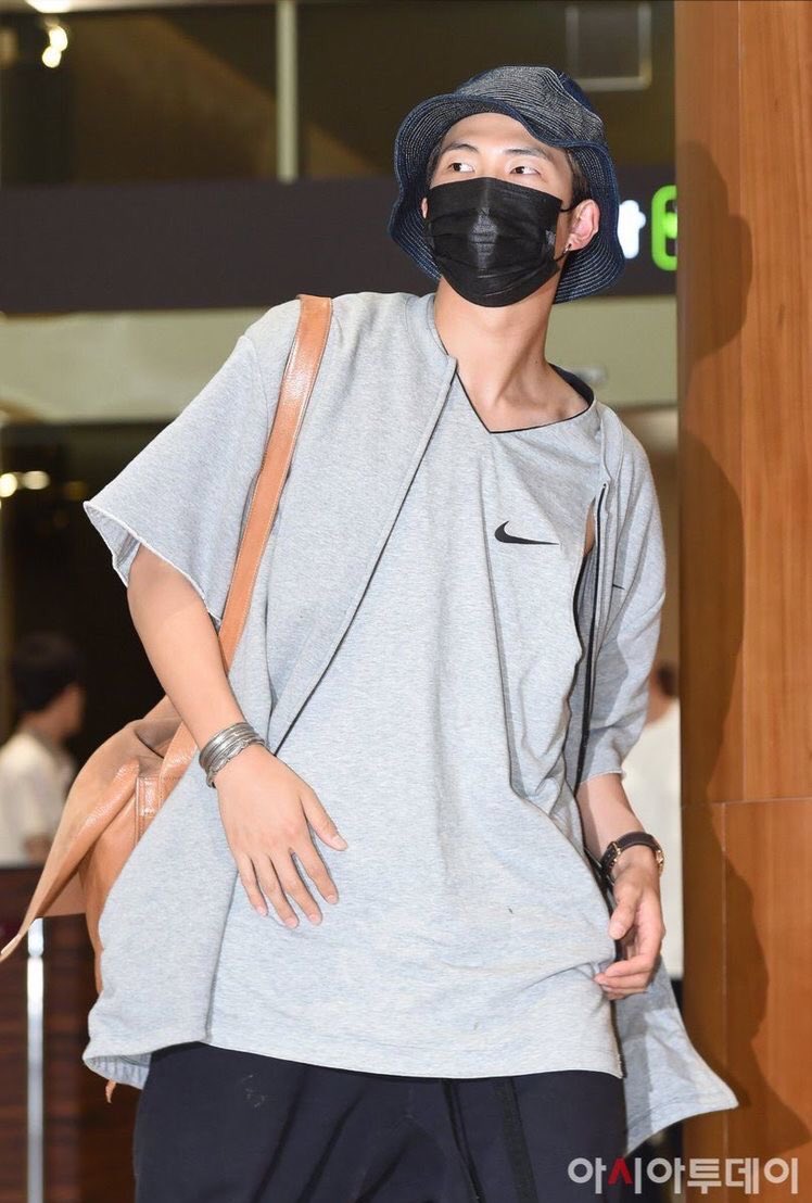 Namjoon’s airport fashion — a thread