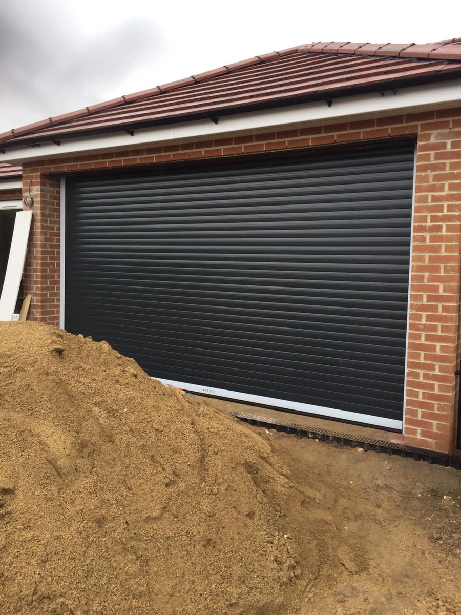 crshutters's tweet photo. *** ROLLER GARAGE DOORS ***

Roller garage doors supplied and installed by Complete Retail Security Ltd.

For more information, please call 0114 2441 178. Alternatively hit the link below and visit our website.

https://t.co/MXk3mfsL7m

#crshutters #garages #rollergaragesdoors https://t.co/puQeVW7BZg