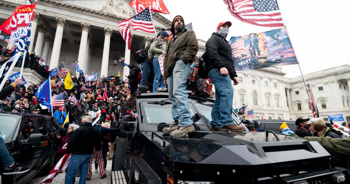 MotherJonesWire's tweet photo. Capitol Rioters Planned for Weeks in Plain Sight. The Police Weren’t Ready. https://t.co/MZSd0bXP7B https://t.co/zug8GTEGDs