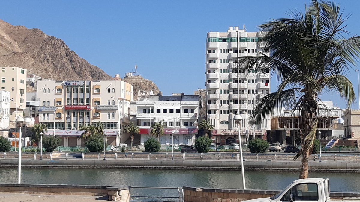 aloooshaleafai's tweet photo. من خور المكلا أحييكم أسعد الله أوقاتكم 
جمعة طيبة على أمة محمد و على أبناء الجنوب ❤ https://t.co/2Y0BqRxzOm