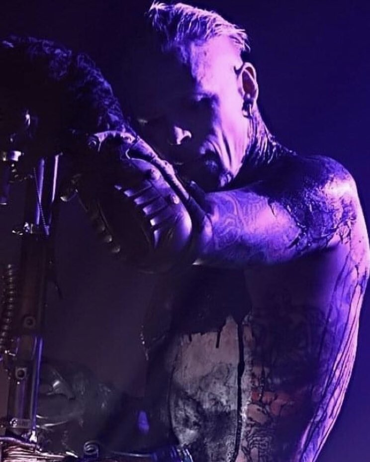 AddisonJamesRP's tweet photo. #SneakyBirthdayTweet 

Happy birthday to my BFF and #MyPerson @AQuietNecessity! I thought you could use some eye candy cause honestly, it’s the BEST eye candy and the eye candy to stare at aaalllll day!! #HappyBirthday #AndyAndyAndy #EyeCandy #AndyEyeCandy https://t.co/nB0Cm0CoUM