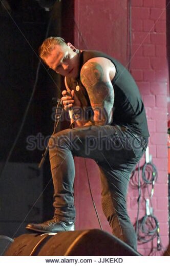 AddisonJamesRP's tweet photo. #SneakyBirthdayTweet 

Happy birthday to my BFF and #MyPerson @AQuietNecessity! I thought you could use some eye candy cause honestly, it’s the BEST eye candy and the eye candy to stare at aaalllll day!! #HappyBirthday #AndyAndyAndy #EyeCandy #AndyEyeCandy https://t.co/nB0Cm0CoUM