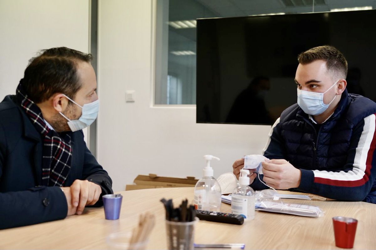 Ce matin je me suis rendu à Franprotec, une usine française de production de masques située à Roncq. En créant jusqu’à 96 emplois et sans aucune subvention publique ces entrepreneurs nordistes incarnent le véritable patriotisme économique dont nous avons besoin ! <a href="/VDNtourcoing/">VDN Tourcoing</a>